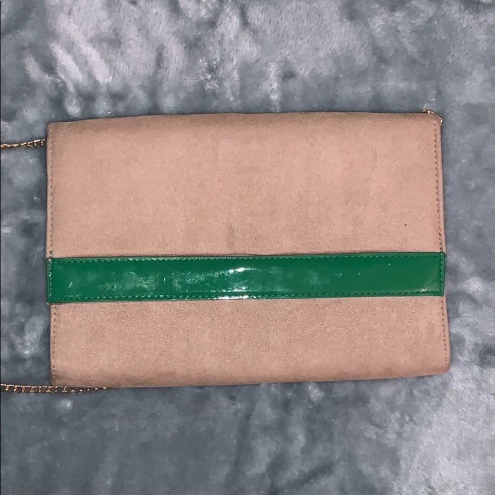 H&M tan and green stripe purse